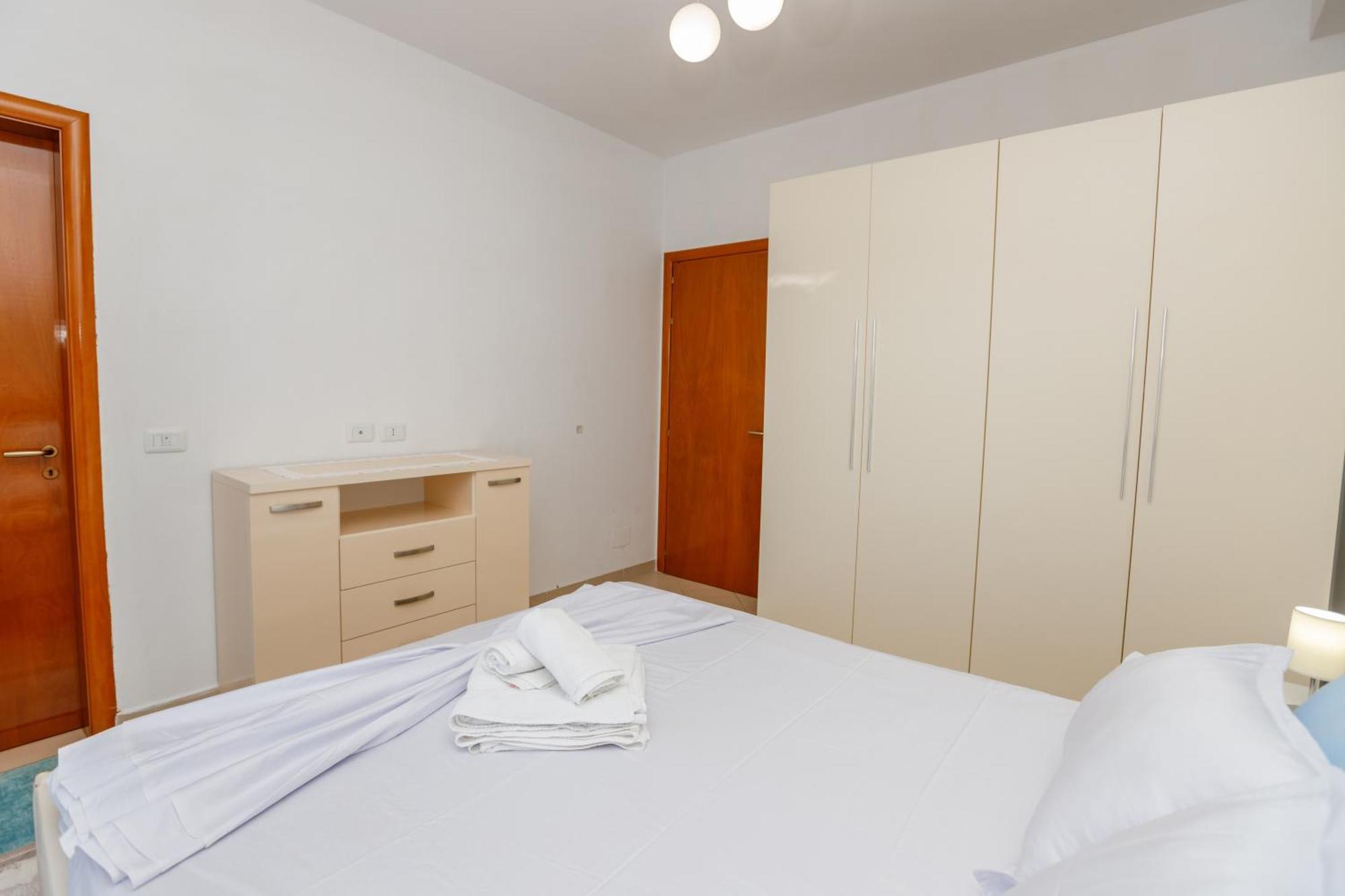 Gus Apartament Vlore Ngoại thất bức ảnh