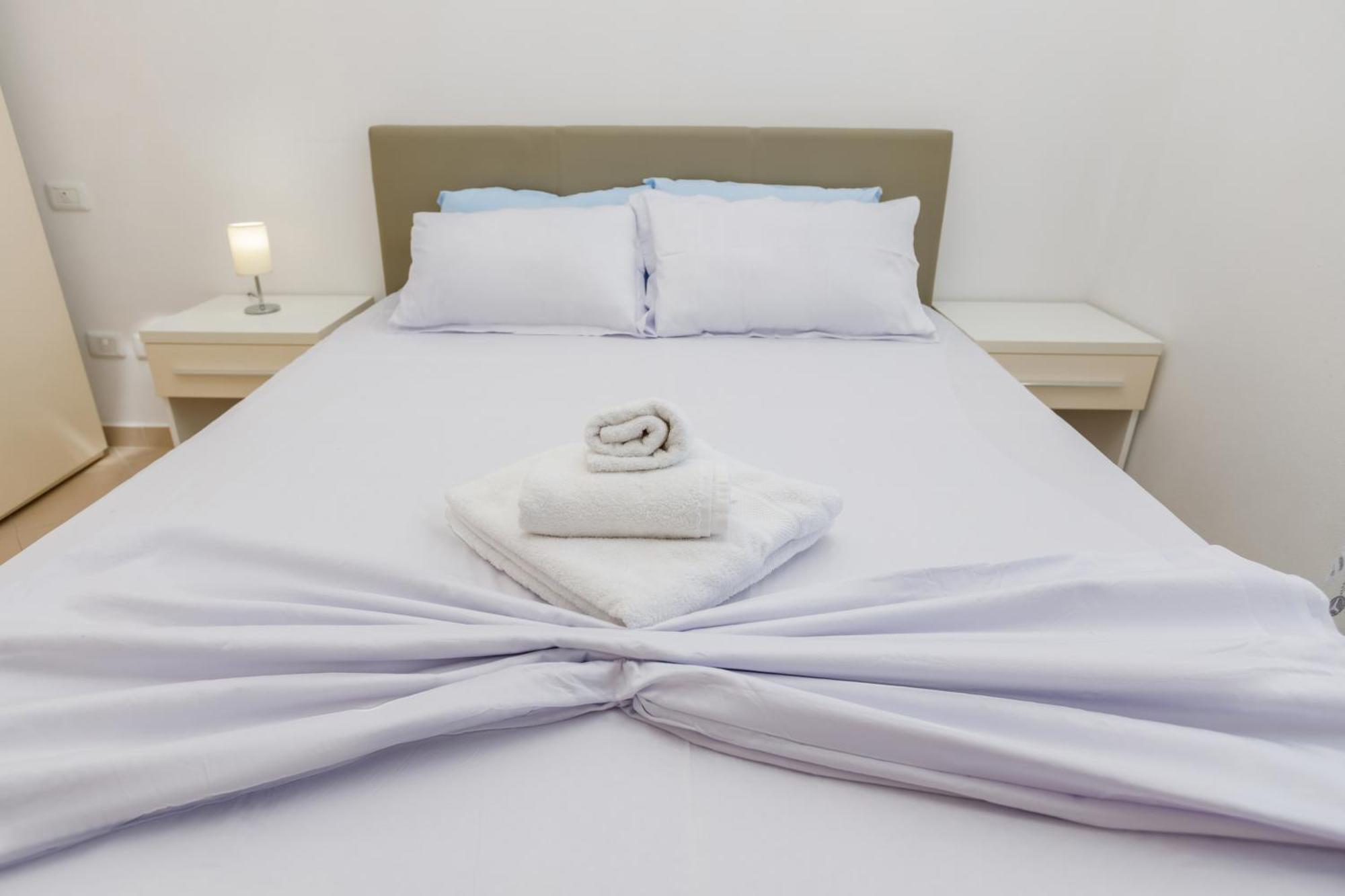 Gus Apartament Vlore Ngoại thất bức ảnh